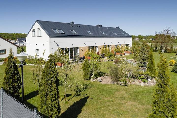 Dom dla 4 osób, z jacuzzi i taras oraz sauna, Dla rodziny w Mielenko