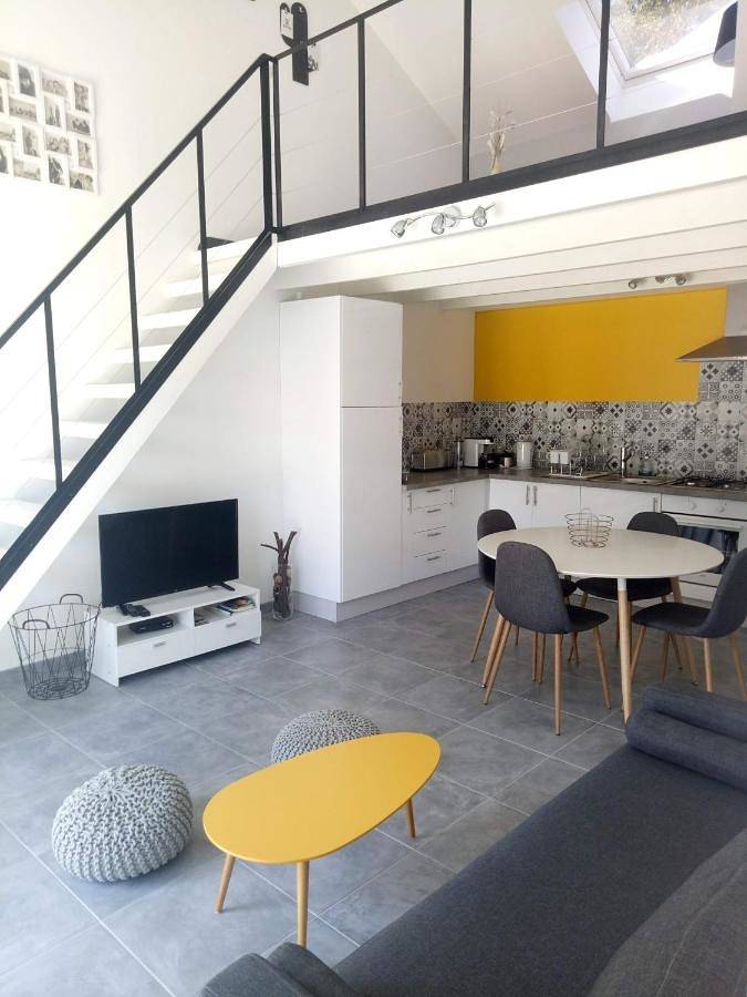 Chambre d’hôte pour 4 personnes, avec Terrasse ainsi que Jardin et Vue