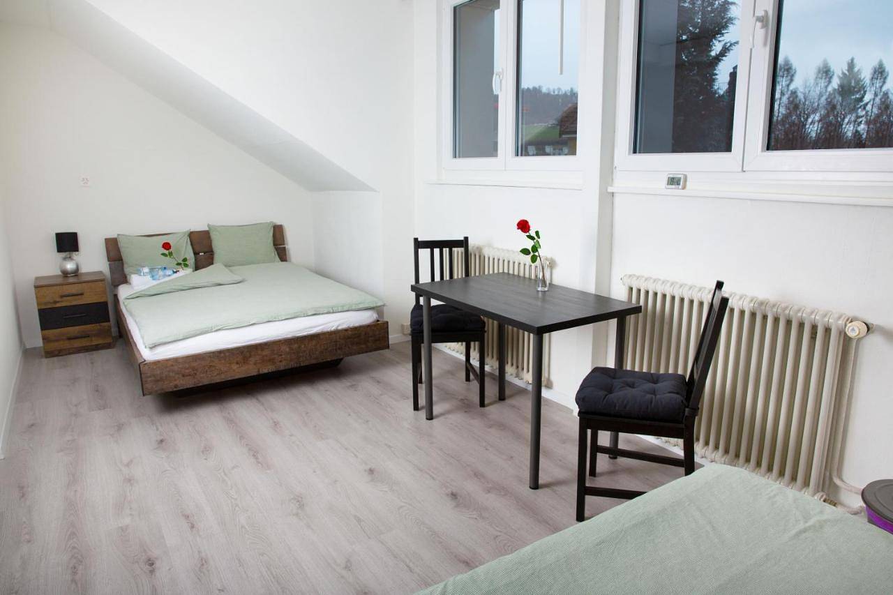 Ganze Ferienwohnung, Rustico Inn- Vintage Simple Rooms and Easy Parking direkt bei der Olma nahe Hsg und Spital in St. Gallen 8 Langgass, St. Gallen