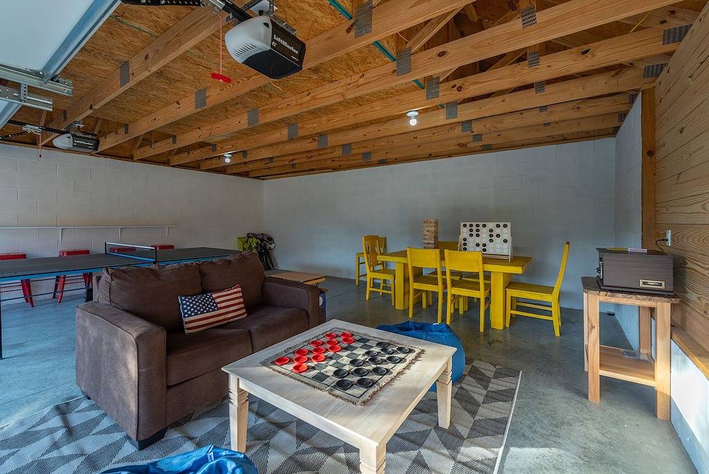 Family Friendly Cabin w/ Hot Tub, Fishing Pond & Game Room 45min to Asheville in McDowell County