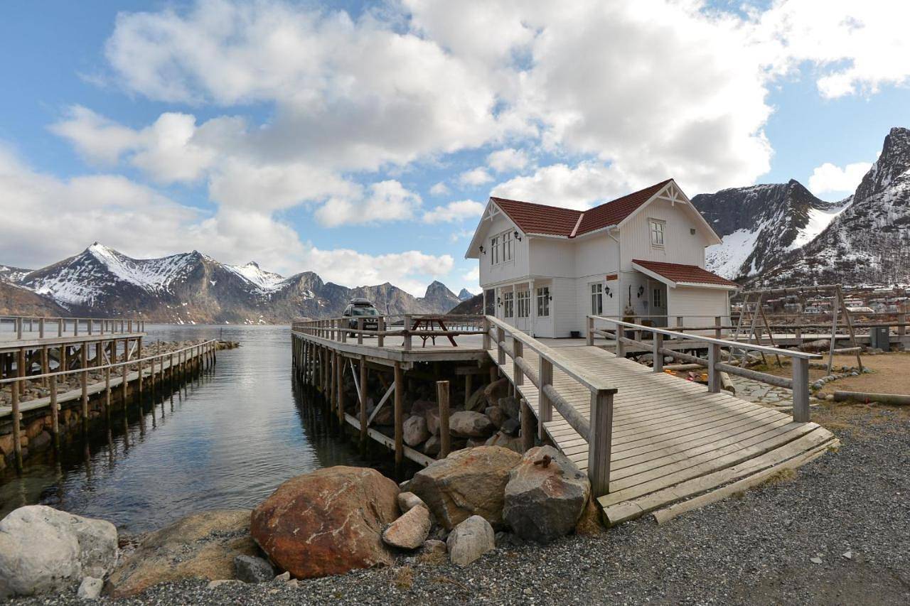 Mefjord Brygge in Senja, Berg (Troms)