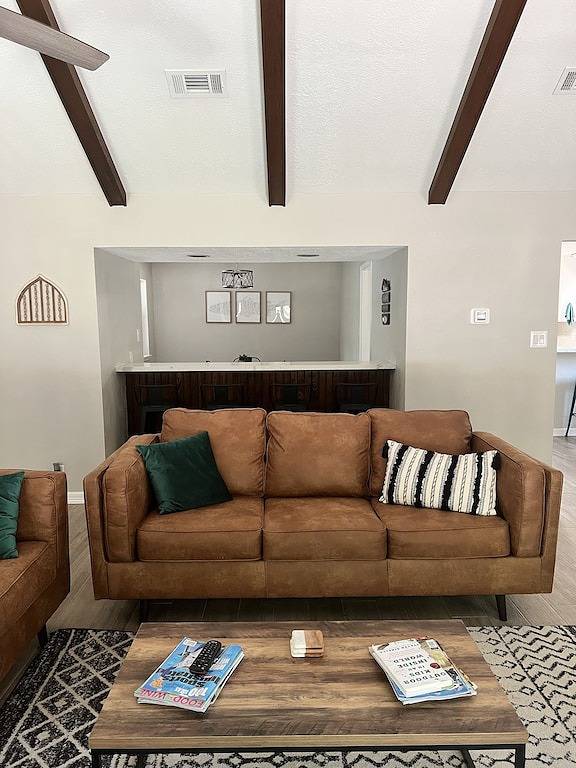 Updated Rayburn Country Home with outdoor space and plenty of room to entertain. in Sam Rayburn Reservoir