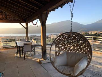 Cottage pour 6 personnes, avec terrasse et piscine à Propriano
