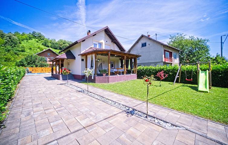 Ferienhaus für 6 Personen, mit Ausblick und Terrasse