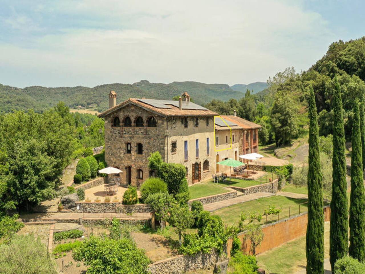 Appartement entier, Appartement à La Garrotxa avec vue sur la piscine in Sant Feliu de Pallerols, Garrotxa