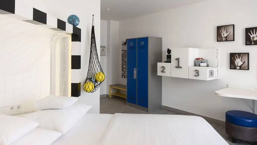 Ferienwohnung für 3 Personen, mit Sauna und Balkon in Bonn und Umgebung - 4