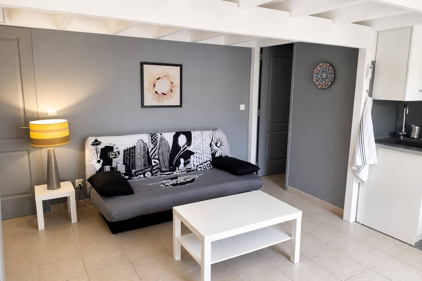 Estudio entero, Studio with Terrace, Garden & Pool, Lorgues in Lorgues, Region de Draguignan