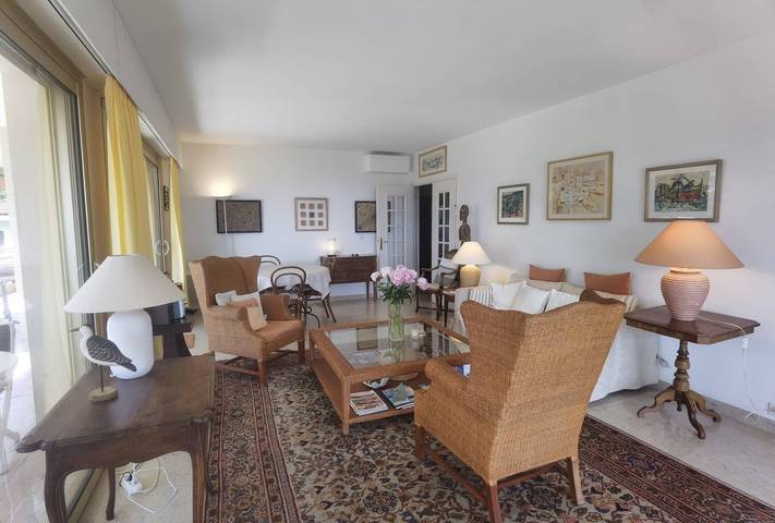 Gîte pour 4 personnes, avec piscine, adapté aux familles à Le Cannet - 3