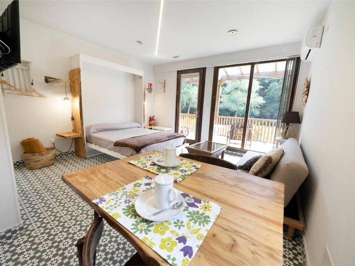 Apartamento de vacaciones para 2 personas, con vistas y jardín - 1