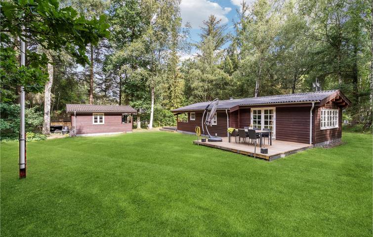 Ferienhaus für 6 Personen, mit Terrasse und Garten sowie Whirlpool - 1