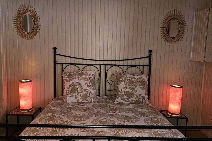 Location de vacances pour 4 personnes, avec jardin dans Issanlas - 2