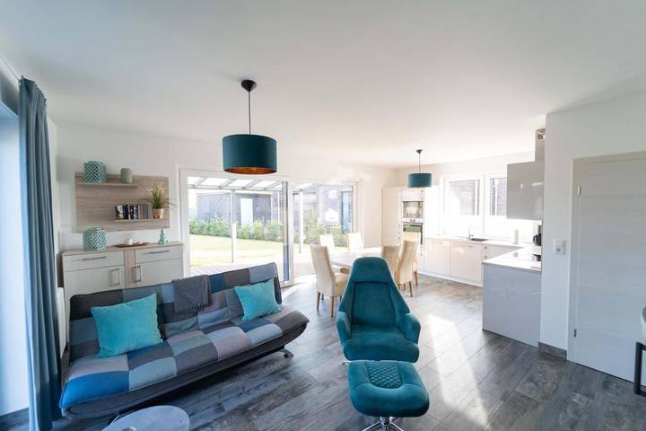 Ferienhaus für 5 Personen, mit Seeblick und Garten sowie Ausblick und Sauna im Oldenburger Münsterland - 2