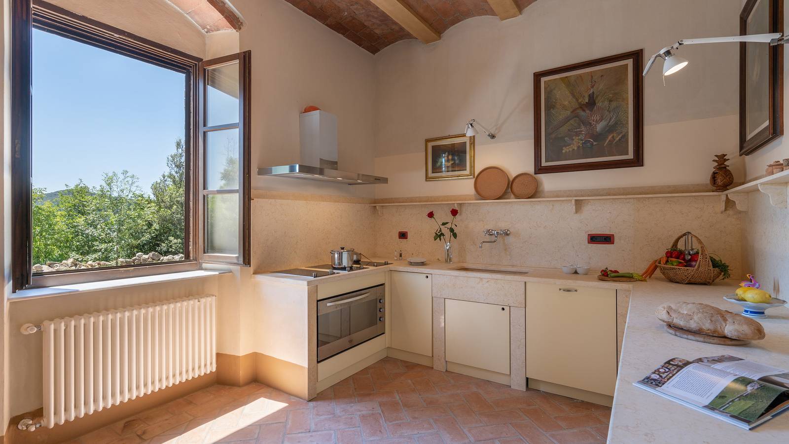 Villa für 10 Personen mit Whirlpool in Pomarance, Riserva Naturale di Monterufoli
