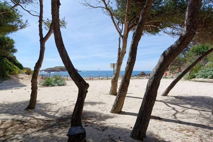 Gîte pour 6 personnes, avec vue ainsi que piscine et bassin pour enfant dans Plage des Engraviers - 3
