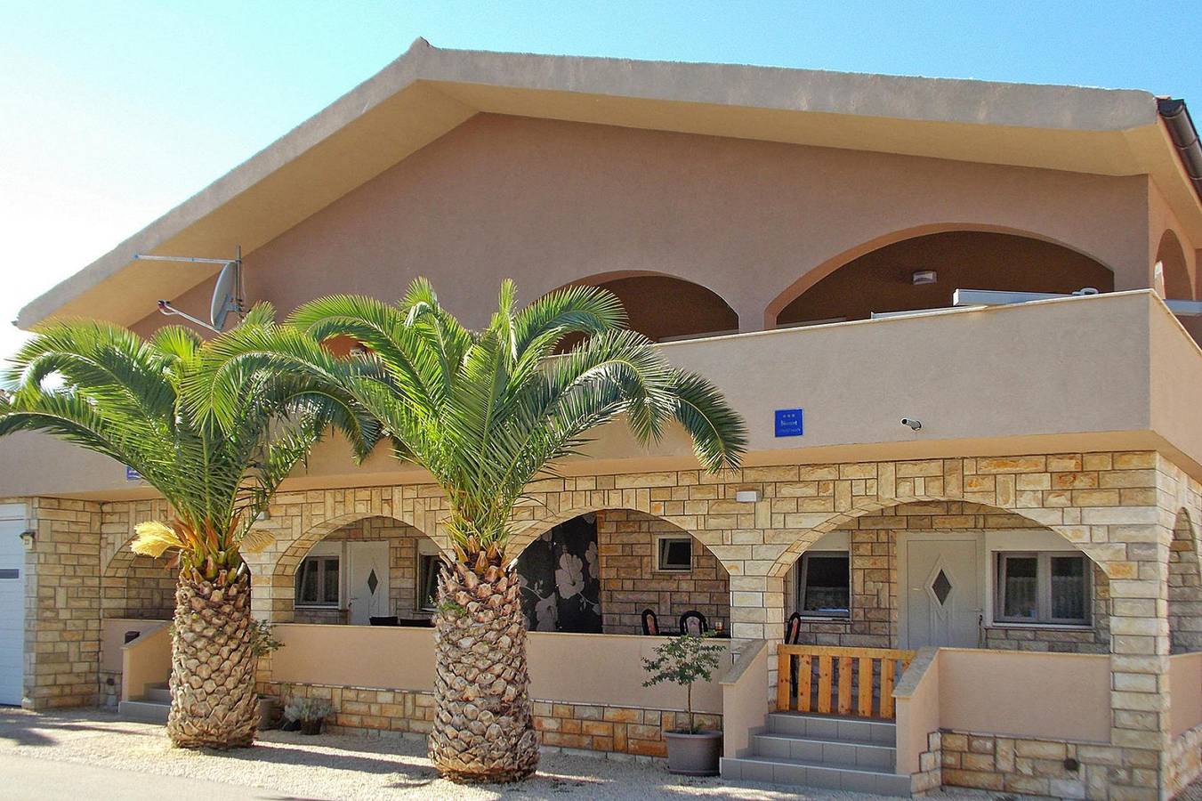Appartamento intero, Appartamento a Vir vicino spiaggia in Vir