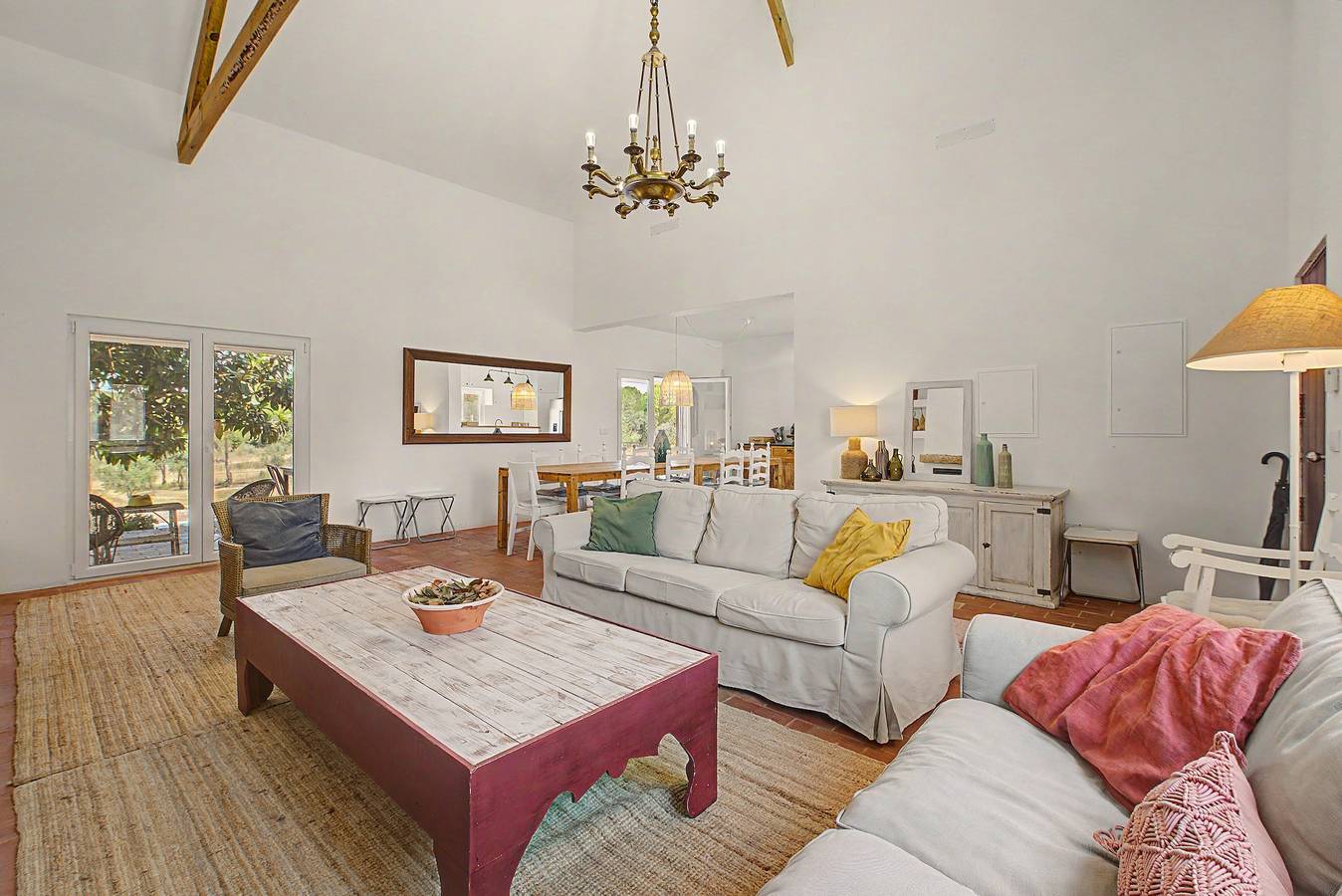 Apartamento 'Monte Do Poço Country House' com Piscina Privada, Wi-Fi e Ar Condicionado in Erra, Distrito de Santarém