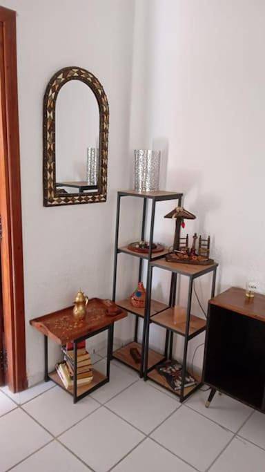 Gîte pour 8 personnes, avec vue sur le lac ainsi que vue et terrasse à Fnideq - 4