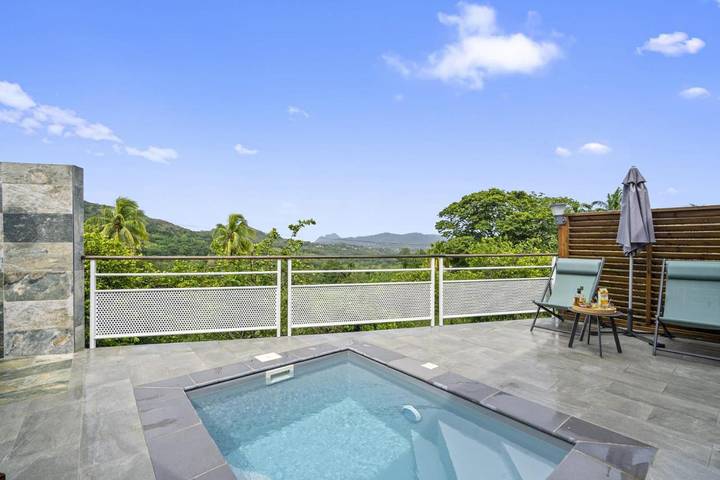 Villa pour 2 personnes, avec piscine