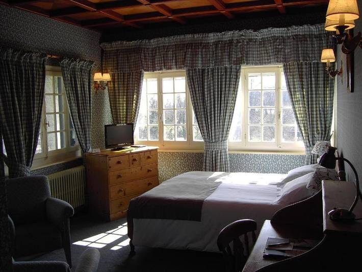 Hôtel pour 2 personnes, avec Terrasse et Jardin ainsi que Piscine et Vue à Échenevex