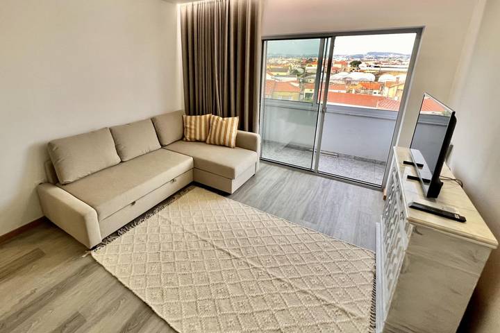 Apartamento estúdio para 4 pessoas, com terraço em Aver-o-Mar