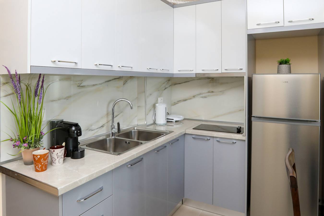 Apartamento entero, Apartamento de vacaciones para 4 personas con balcón in Vlorë (Ciudad), Vlorë