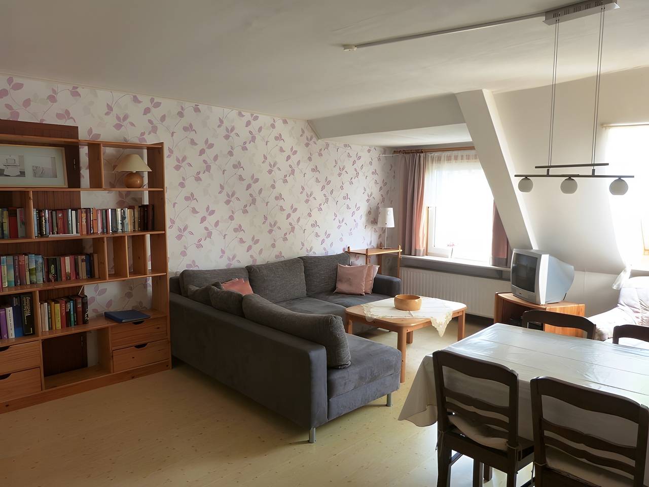 Ganze Wohnung, "Fewo Mirja" mit offener Terrasse, Gemeinschaftsgarten und W-Lan in Pellworm, Nordseeküste
