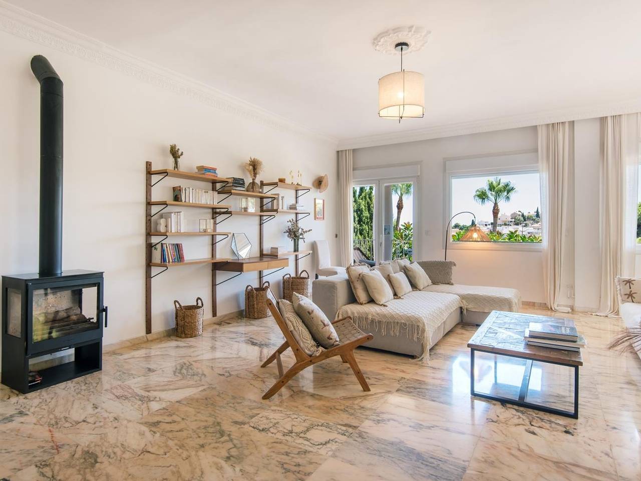Ferienhaus für 10 Personen mit Balkon/Terrasse in Málaga (Este), Malaga