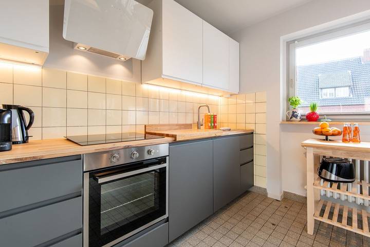 Ganze Wohnung, Strandnahe Ferienwohnung für 5 Pers. mit Garten, WLAN. Haustiere erlaubt. in Westerland, Sylt (Gemeinde)