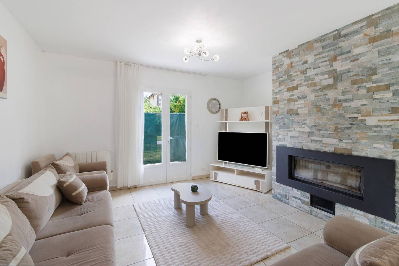 Maison du Périgord : terrasse privée, Wi-Fi et climatisation in Pazayac, Périgord Noir