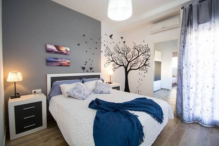 Ferienhaus für 12 Personen, mit Balkon und Whirlpool in Calella - 2