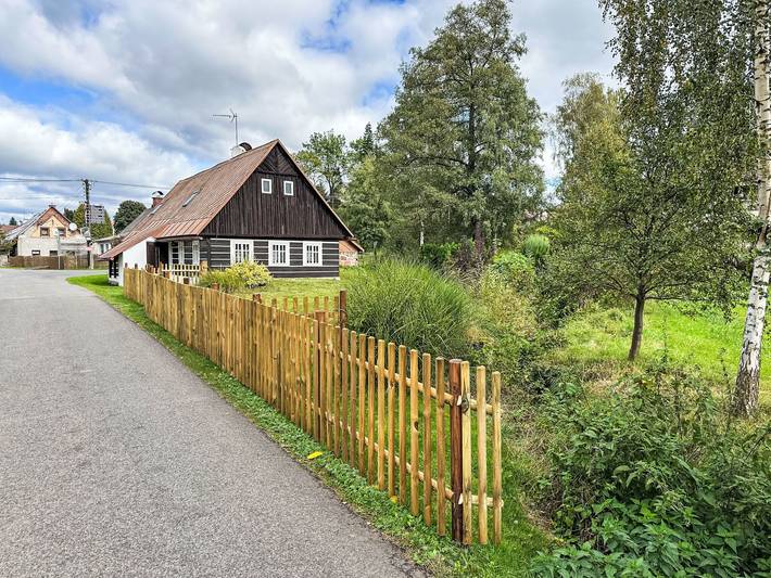 Dom dla 8 osób, z ogród i taras oraz sauna - 1