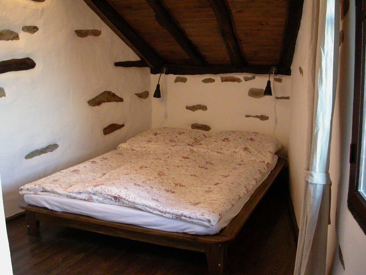 Ganze Wohnung, Sole e Ventu 70qm in San-Giovanni-di-Moriani, Corte und Umgebung