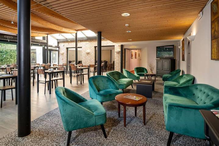 Hôtel pour 2 personnes, avec sauna et piscine, animaux acceptés à Niederbronn-les-Bains - 4