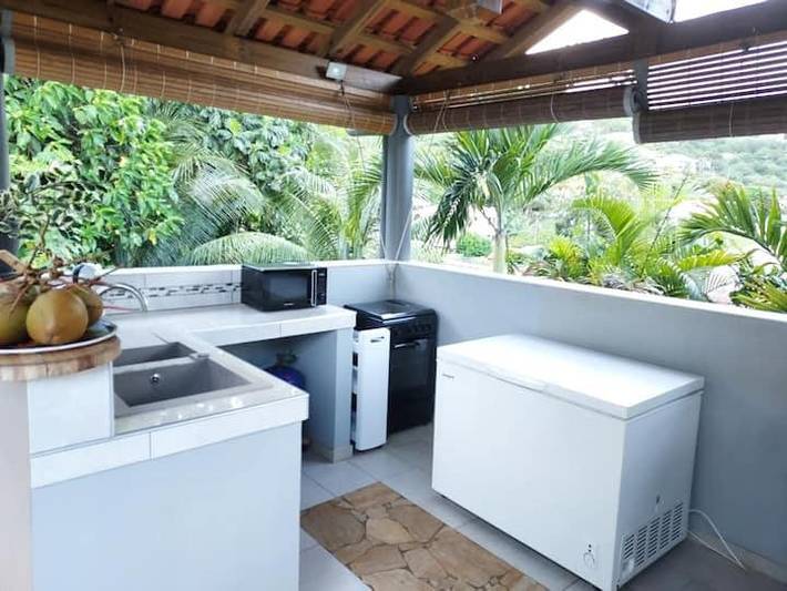 Maison d’hôte pour 2 personnes, avec piscine ainsi que vue et jardin dans DOM-TOM - 4