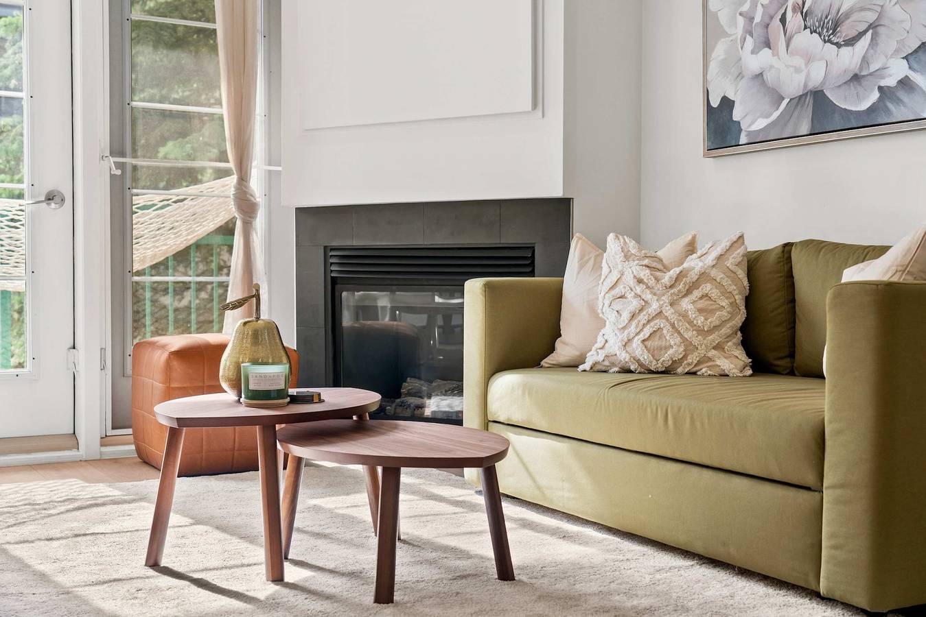 Ganze Wohnung, 13th Ave - Dt Calgary - 2Bd 2Ba - Sleeps 5 in Calgary, Kanadische Rocky Mountains