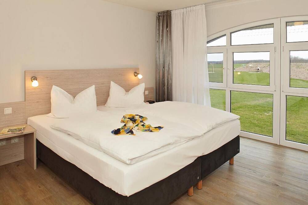 Ganze Wohnung, Der Landhof Strandhafer – Komfortable Ferienwohnung mit Balkon auf Usedom in Stolpe auf Usedom, Usedom