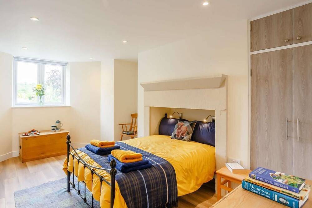 Entire apartment, 2 Bed in Ilkley in Ilkley, West Yorkshire