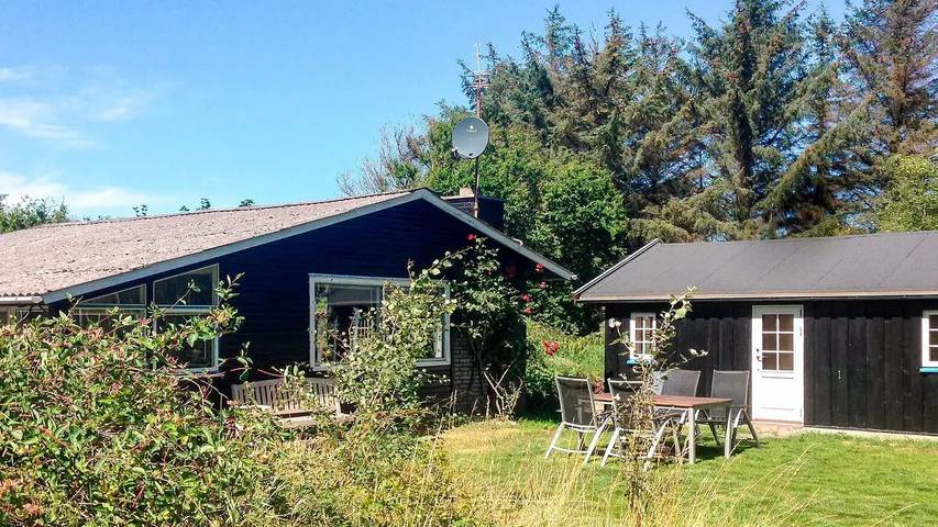 Ferienhaus für 7 Personen, mit Terrasse in Tversted