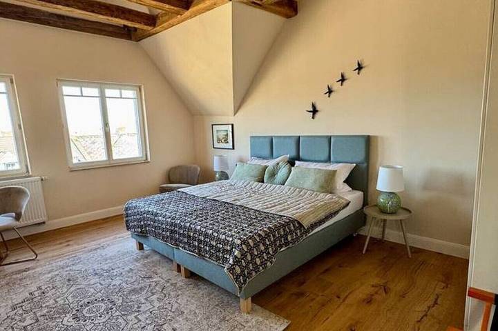 Entire apartment, Engelhaus*Dreamlike attic apartment for 2, near main station in Fürth, Franconia