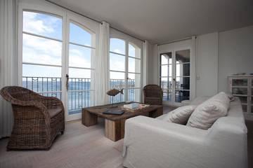 Gîte pour 4 personnes, avec vue ainsi que terrasse et vue sur le lac dans Port De Marseillan