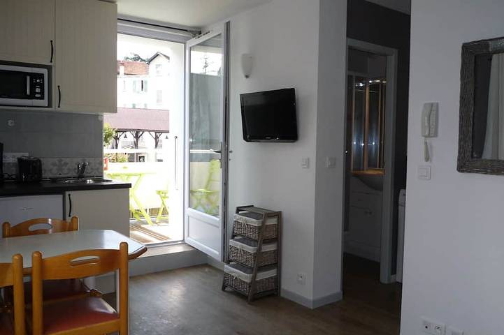 Holiday apartment for 2 people, with balcony and hot tub, with pets - 1