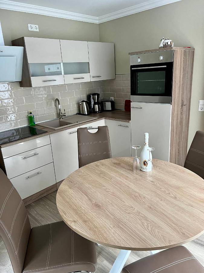 Ferienwohnung für 6 Personen, mit Terrasse und Garten sowie Ausblick in Patzig - 3