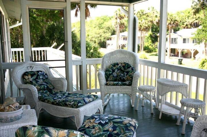 Vacation rental for 8 people, with terrace in Edisto Island