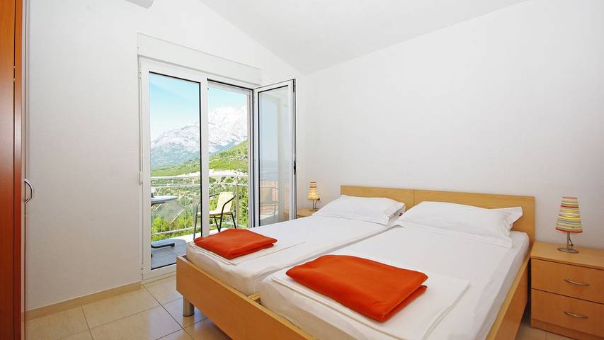 Ferienwohnung für 3 Personen in Krvavica