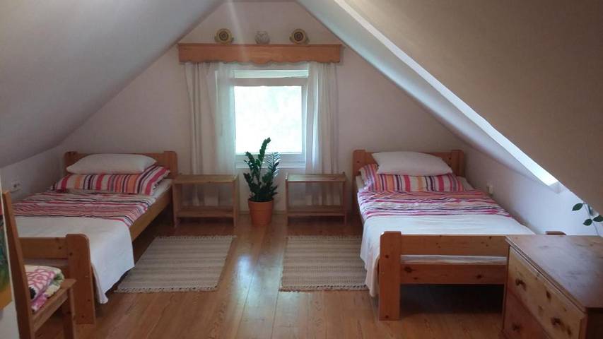 Gîte pour 2 personnes, avec Terrasse ainsi que Jardin et Vue à Szigliget - 2