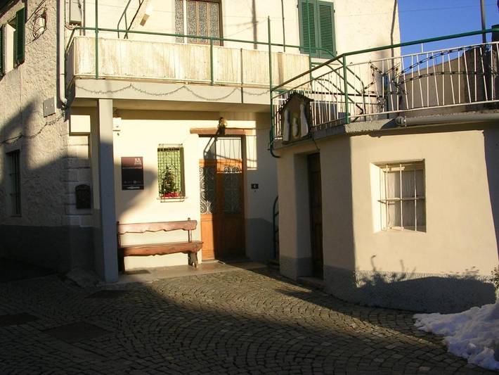 Ferienwohnung für 3 Personen, mit Terrasse in Tirano