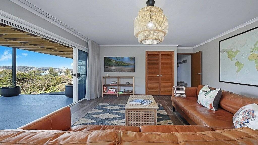 Buona Vista | Views, short walk to beach | Accom Holidays in North Avoca, New South Wales