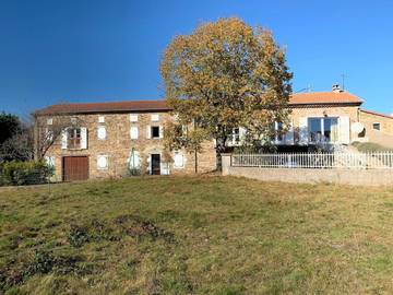 Maison de vacances pour 8 personnes, avec jardin ainsi que vue et balcon en Haute-Loire