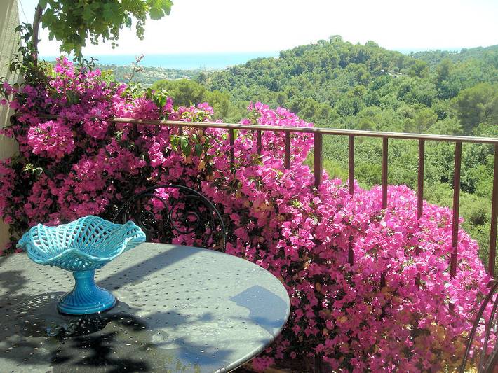 Gîte pour 2 personnes, avec terrasse et jardin