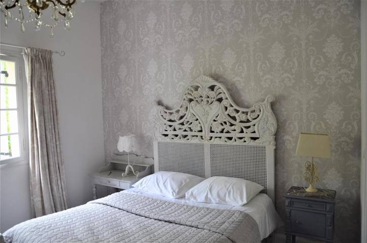 Location de vacances pour 6 personnes, avec terrasse, animaux acceptés à Port-Sainte-Foy-et-Ponchapt